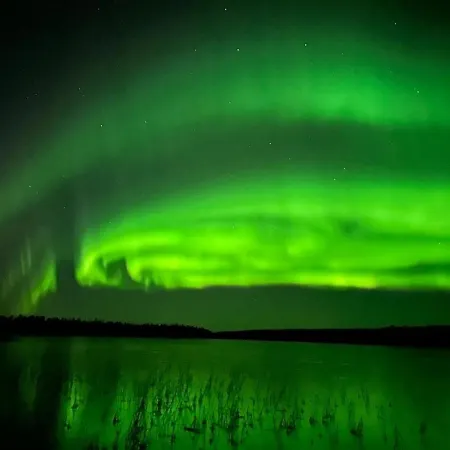 ヴィラ In By The *