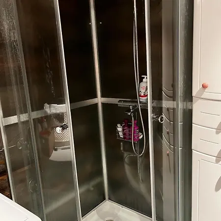 In By The ヴィラ *