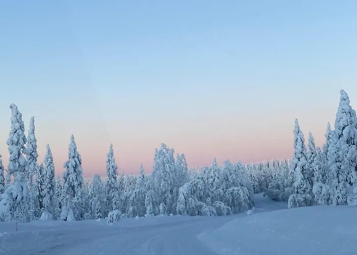 In By The Вилла *